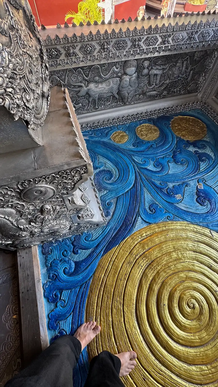 Серебряный храм - Ват Сри Супхан (Wat Sri Suphan)