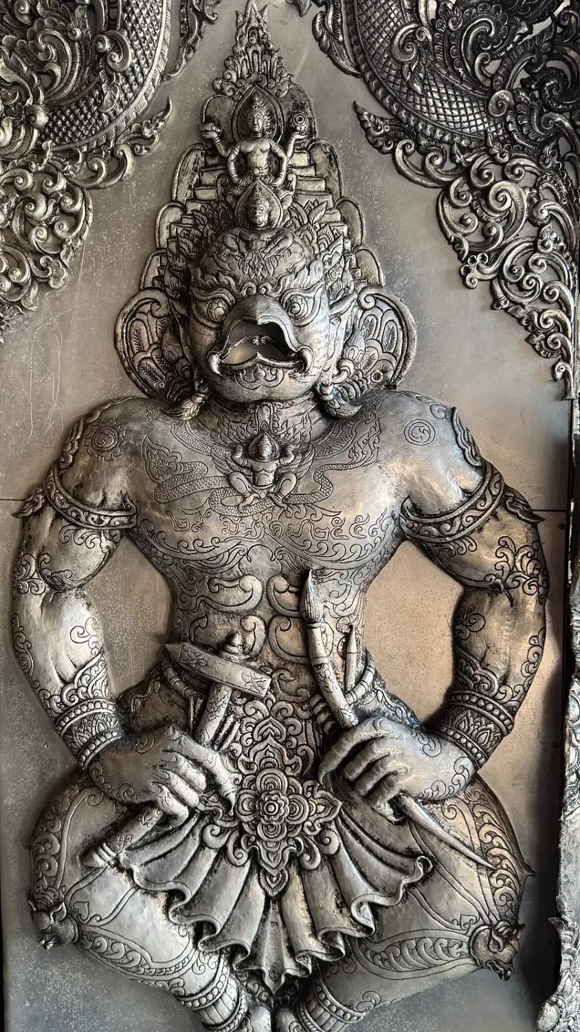 Серебряный храм - Ват Сри Супхан (Wat Sri Suphan)