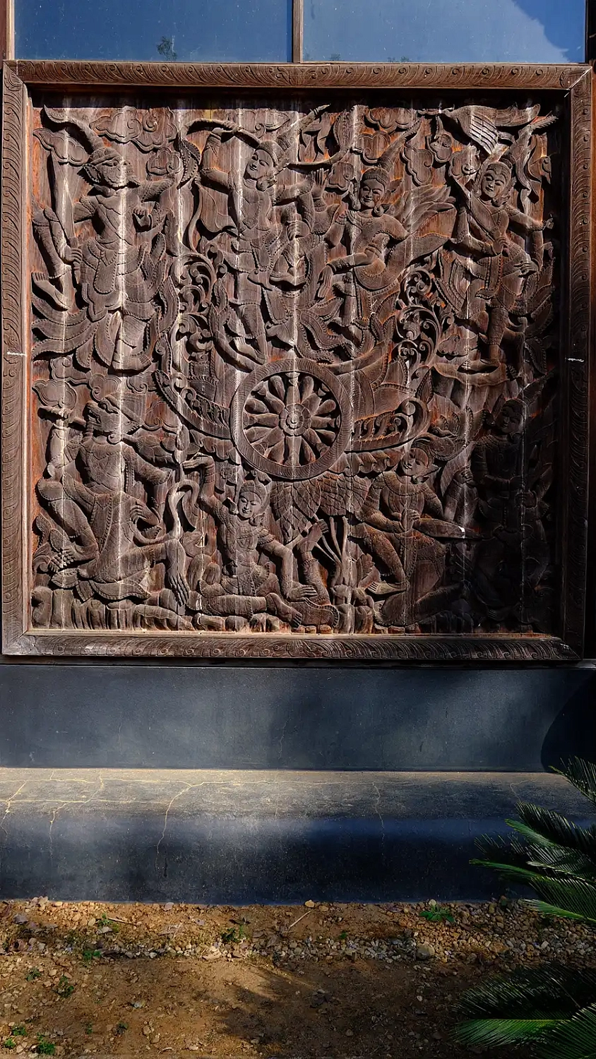 Черный Музей (Baan Dam Museum)